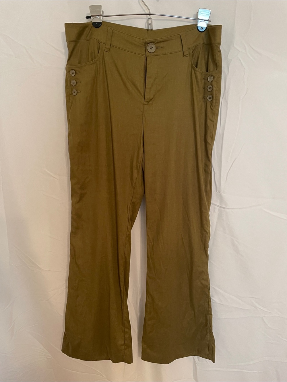 Classic Olive Straight-Leg Dress Pants with Side Button Detail